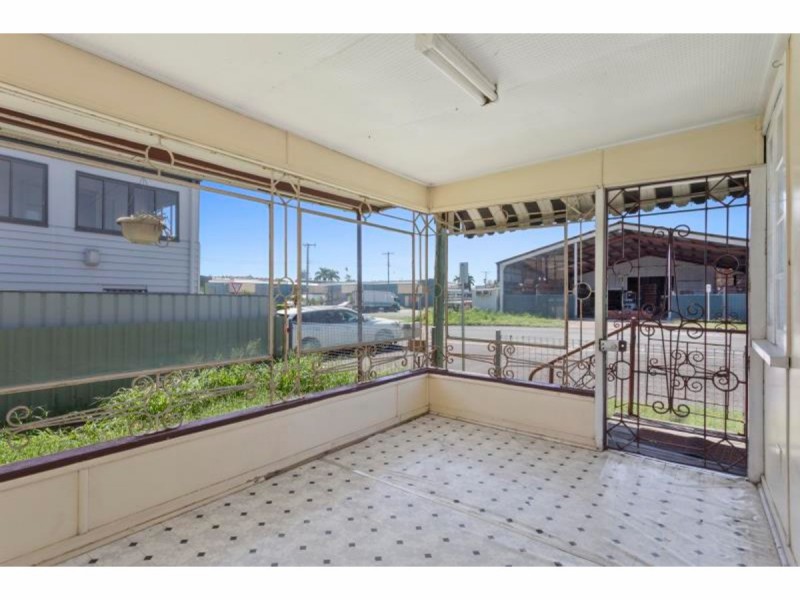 302 Bolsover Street, Rockhampton City QLD 4700